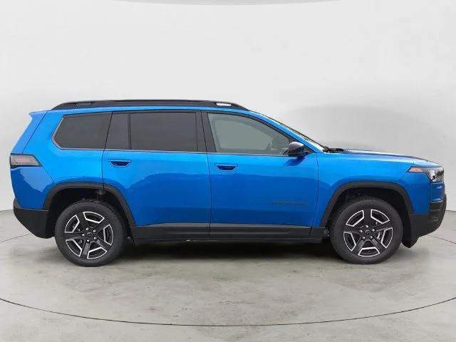 New 2026 Blue Pearl Jeep LIMITED 4X4 image 7