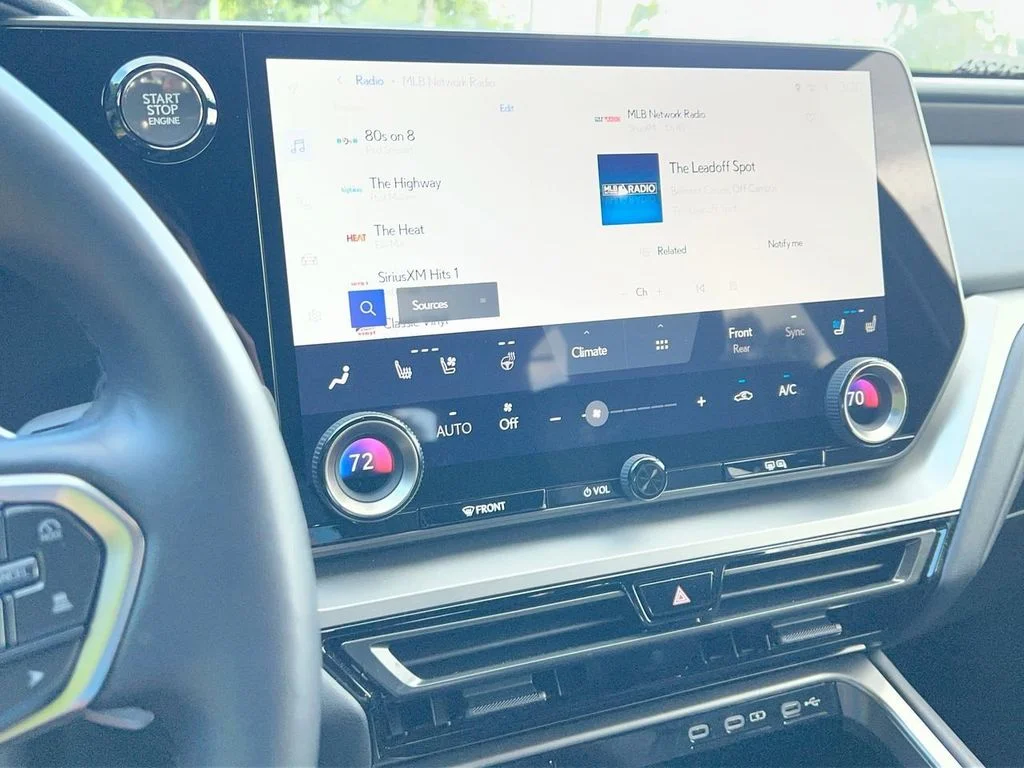 2025 Lexus TX Premium - Photo 15