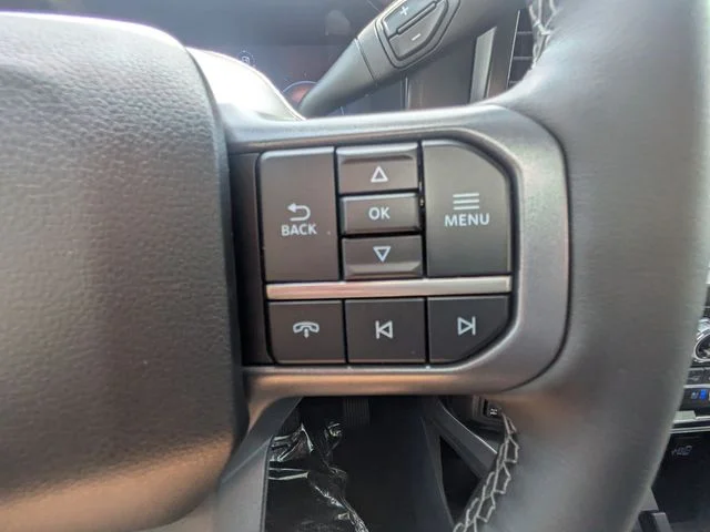 New 2026 Star White Metallic Tri-Coat Ford F-250® Lariat® image 26