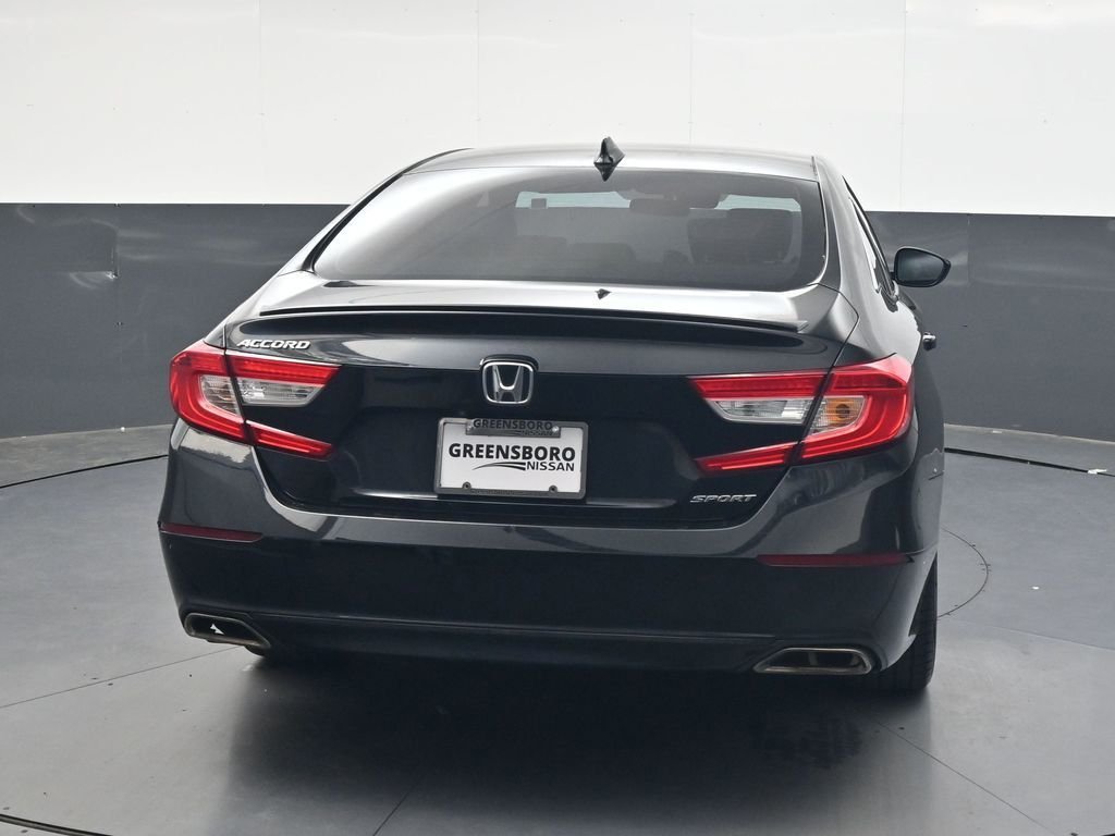 Used 2018  Honda Sport image 5