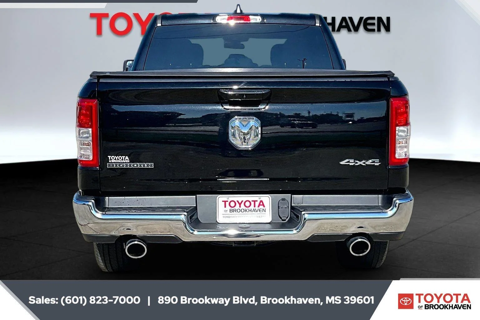 Used 2022 Diamond Black Crystal Pearlcoat Ram Big Horn image 4