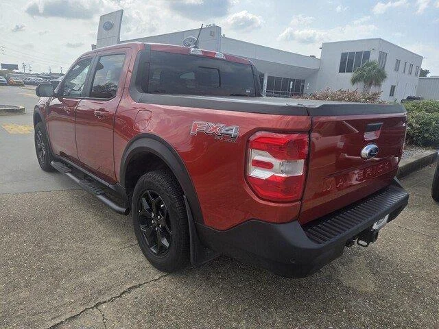 Used 2024 Hot Pepper Red Metallic Tinted Clearcoat FORD LARIAT image 3