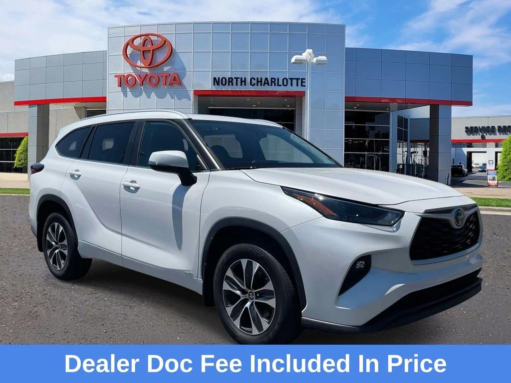 2024 Toyota Highlander Hybrid XLE AWD's photo
