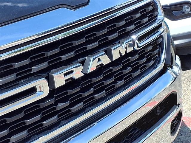Certified Used 2022 Diamond Black Crystal Pearl Coat Ram Big Horn image 30