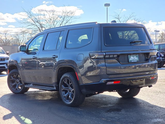 New 2026 Baltic-Gray Metallic Clear-Coat Exterior Paint Jeep Limited Altitude image 30