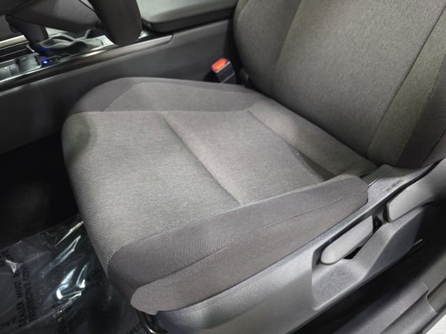 2025 Toyota Camry LE - Photo 23