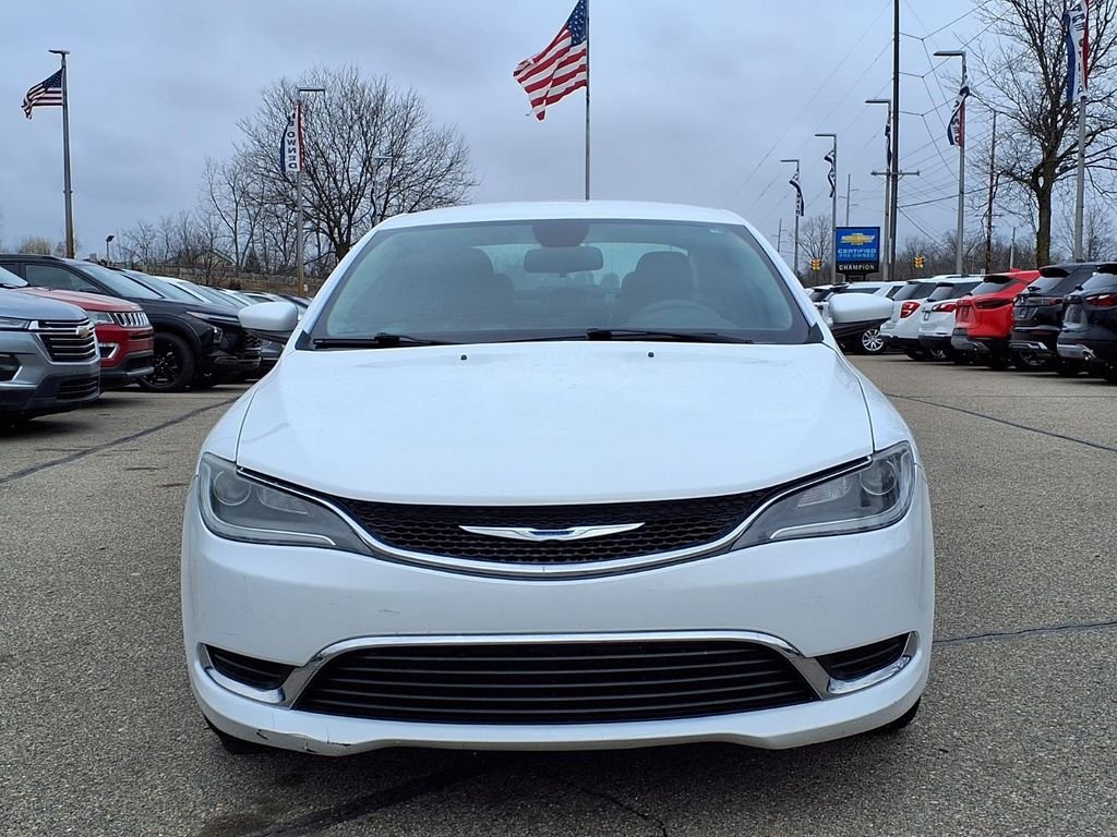 Used 2015 Chrysler 200 Limited with VIN 1C3CCCAB4FN730614 for sale in Fowlerville, MI