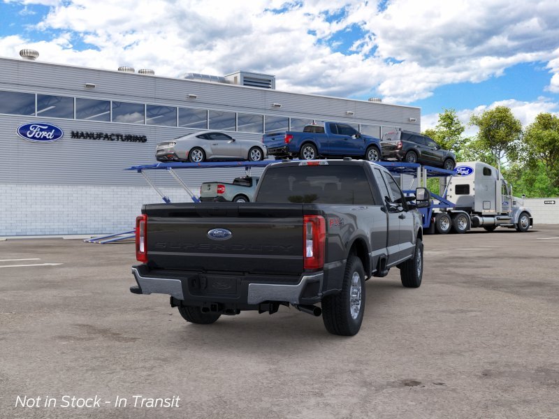 New 2026 Agate Black Metallic Ford XLT image 8
