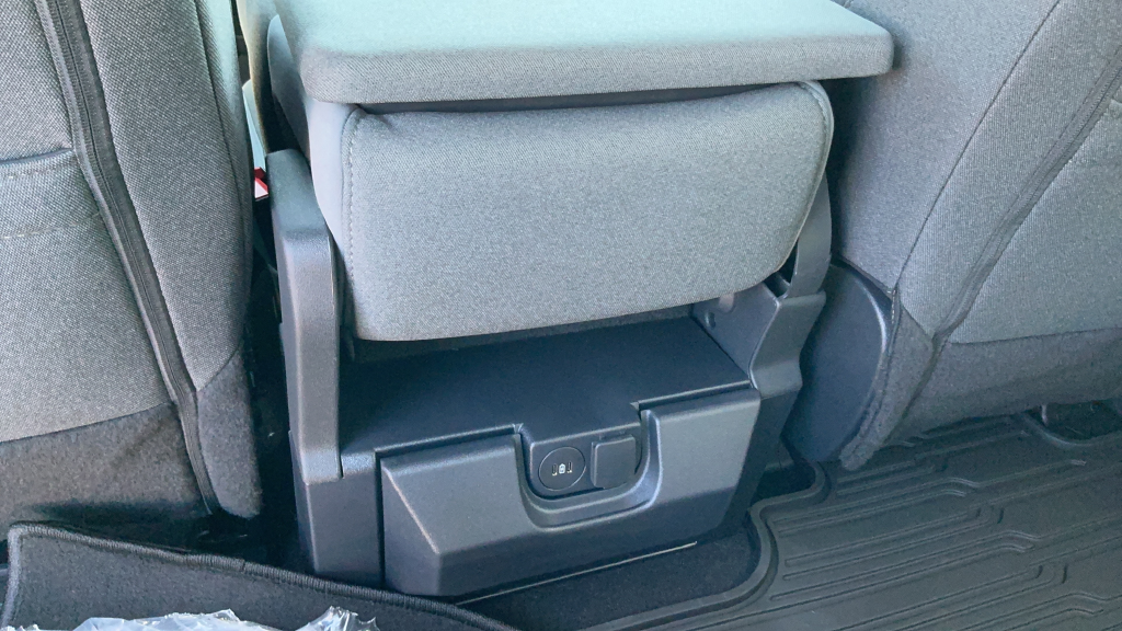 New 2026 Oxford White Ford XLT image 10