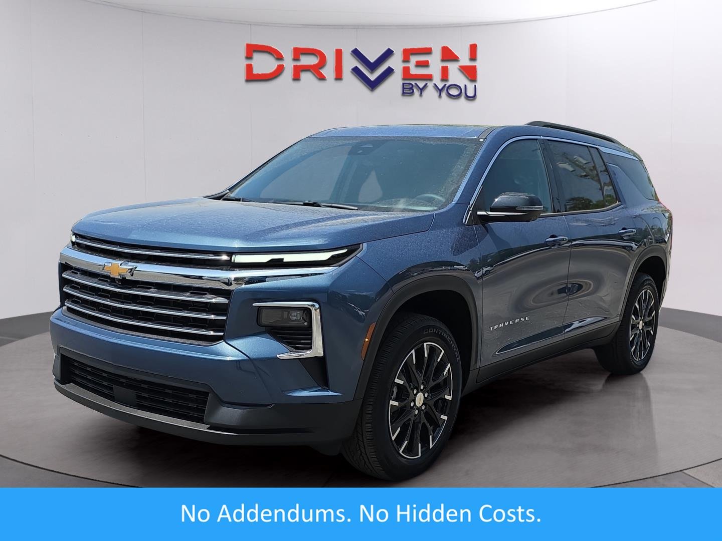 2026 Chevrolet Traverse FWD LT's photo