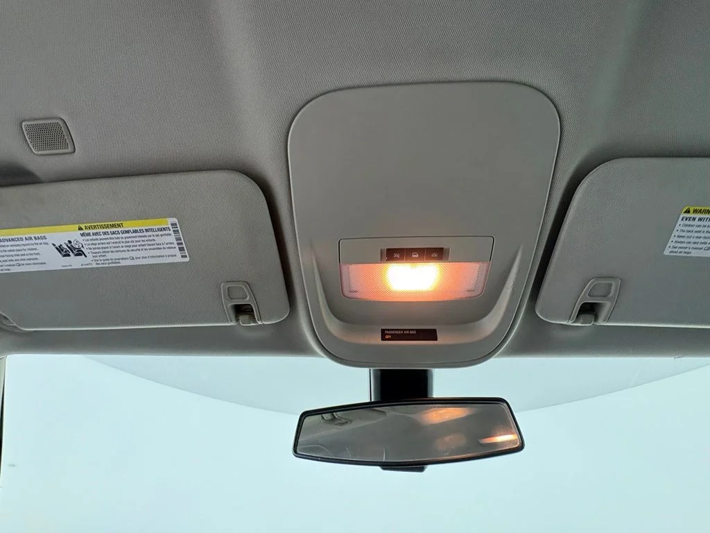 Used 2018 Silver Chevrolet Work Truck image 21