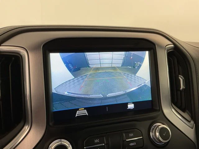 Used 2020 Blue GMC Elevation image 18