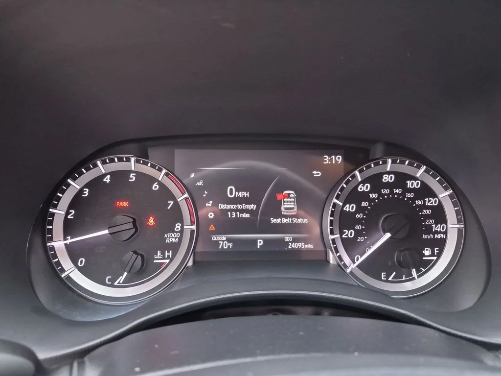 Used 2023 Silver Toyota L image 21