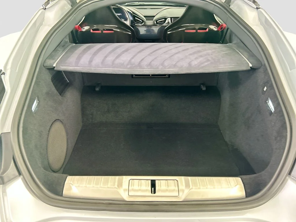 Used 2025 Bianco Artico Ferrari  image 22