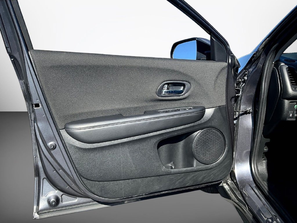 Used 2022 Gray Honda LX image 21