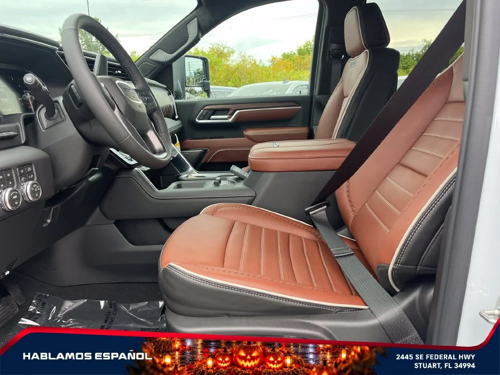 New 2026 Glacier White Tricoat GMC Denali Ultimate image 9