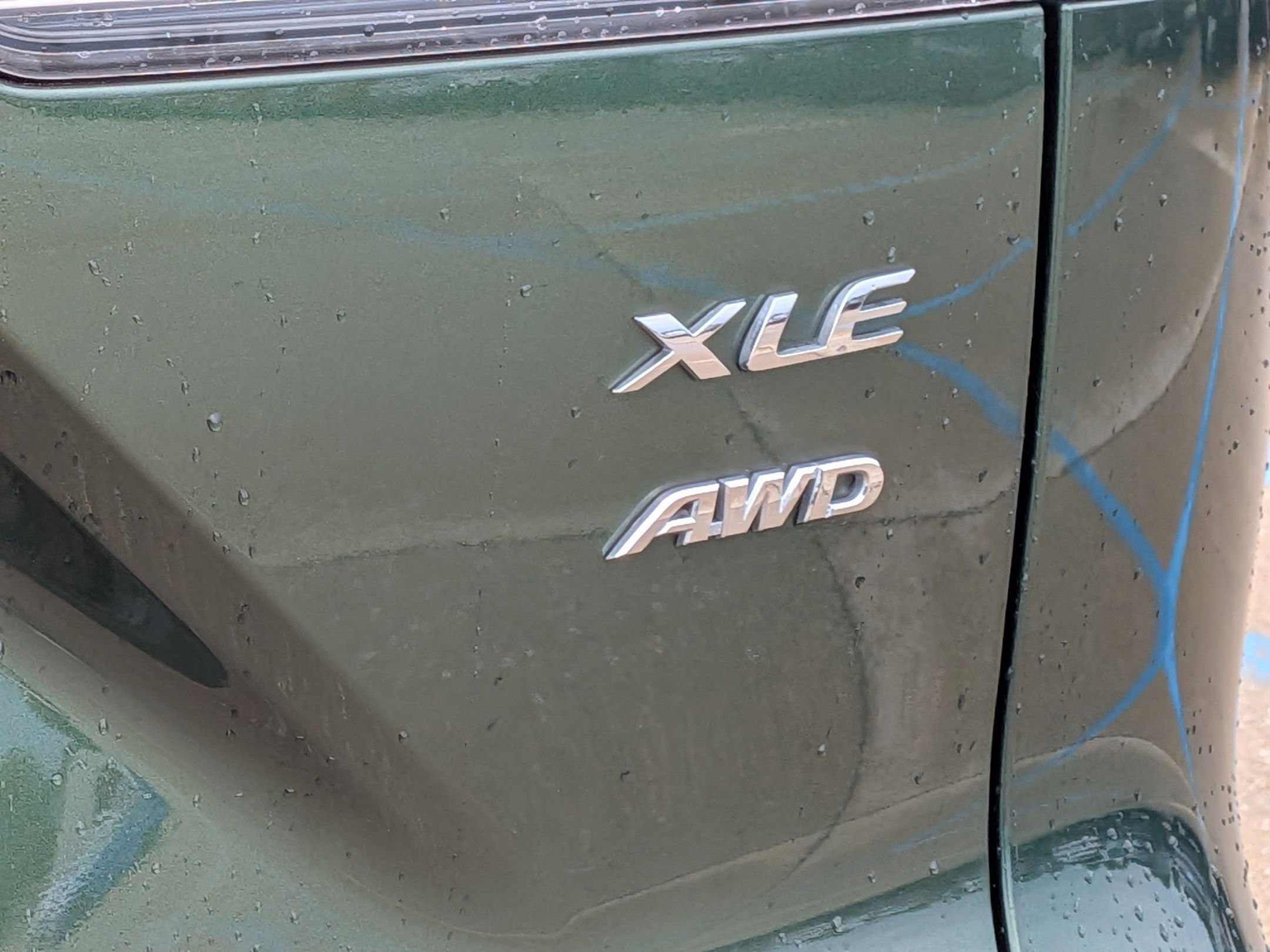 Used 2024 Cypress Toyota XLE AWD image 27