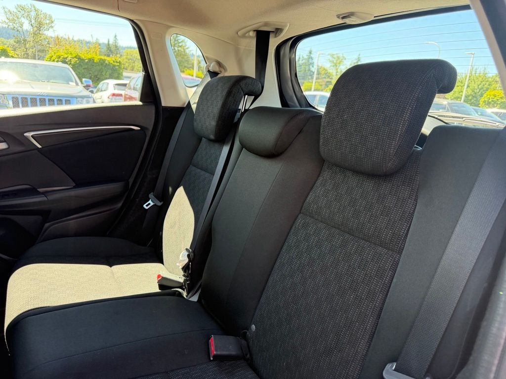 Used 2015  Honda LX image 28
