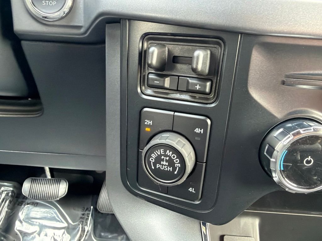 New 2026 Antimatter Blue Metallic Ford XLT image 33