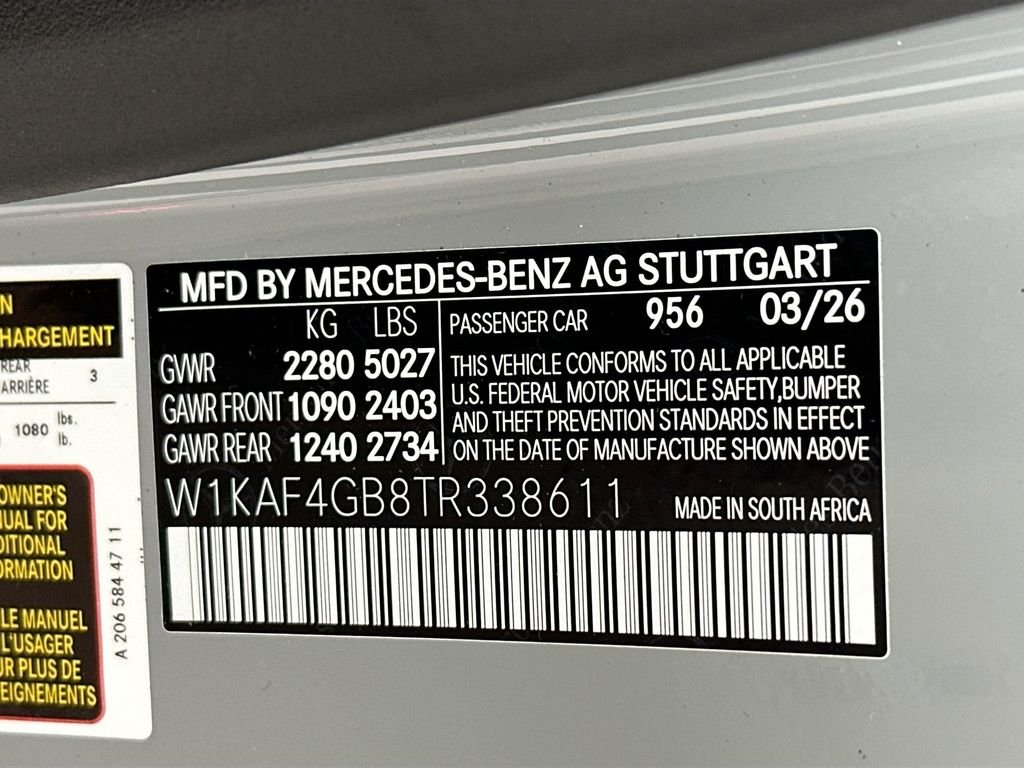 New 2026 MANUFAKTUR Alpine Grey Mercedes-Benz C 300 image 33