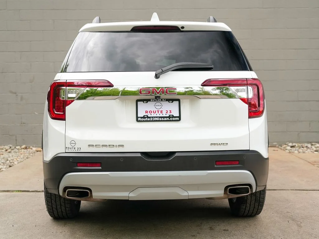 Used 2022 White GMC SLE image 6