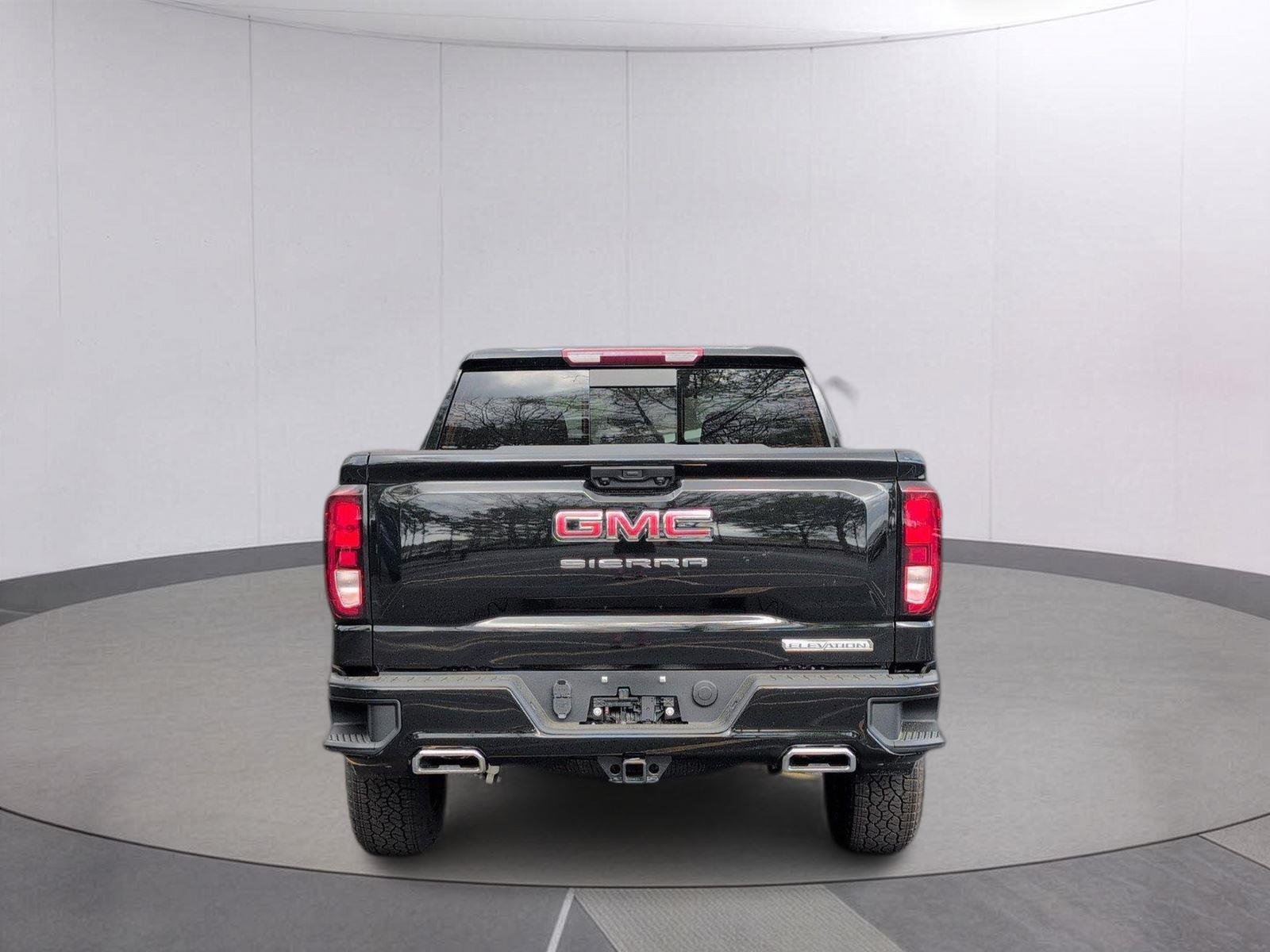 New 2026 Onyx Black GMC Elevation image 4