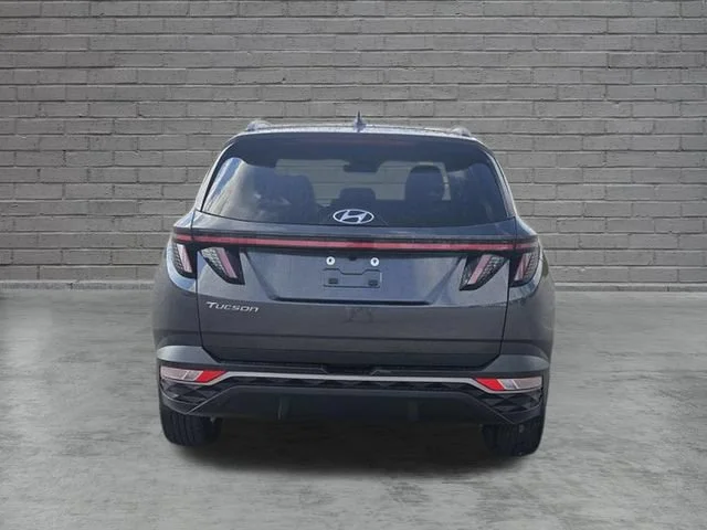 Used 2023 Gray Hyundai SEL image 4