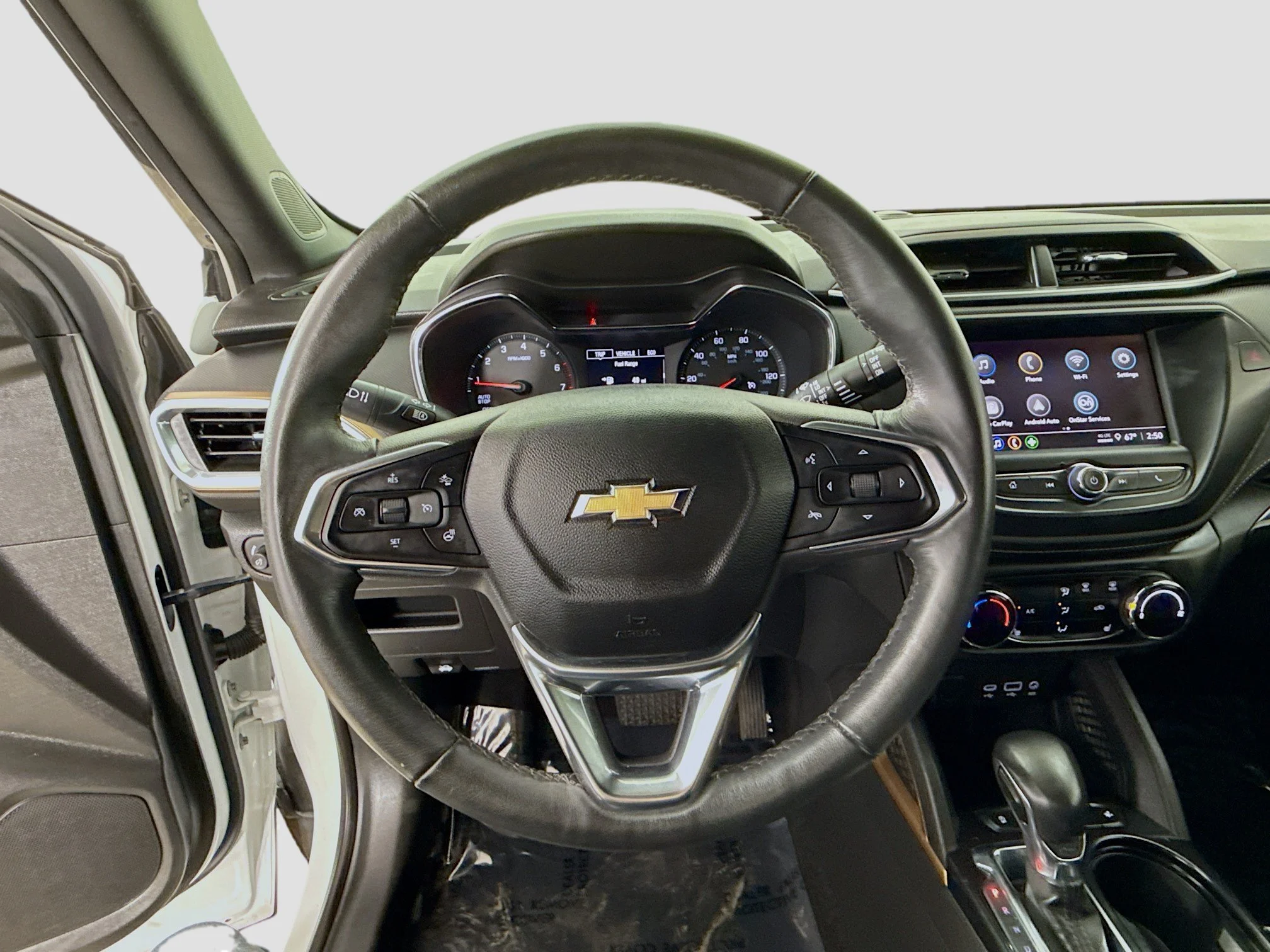 Used 2023 Summit White Chevrolet ACTIV image 13