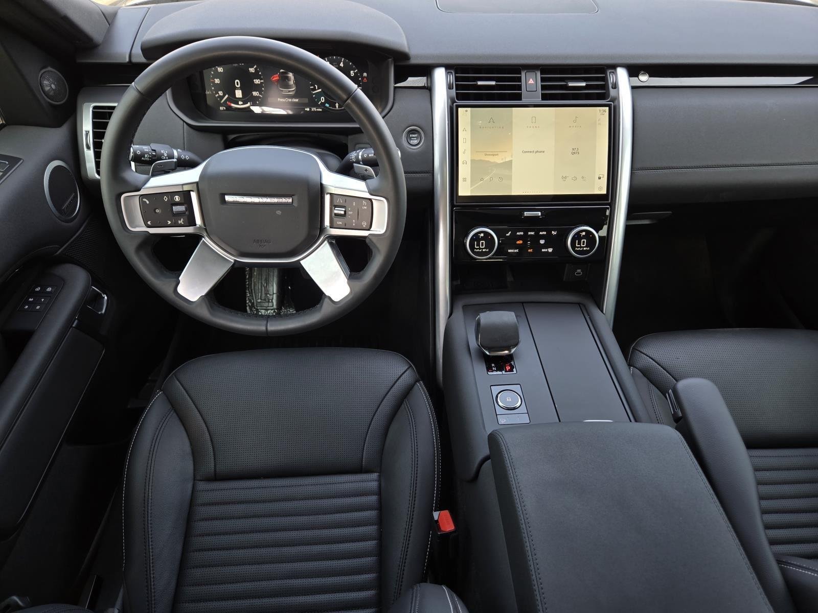Used 2025 Santorini Black Metallic Land Rover S image 24