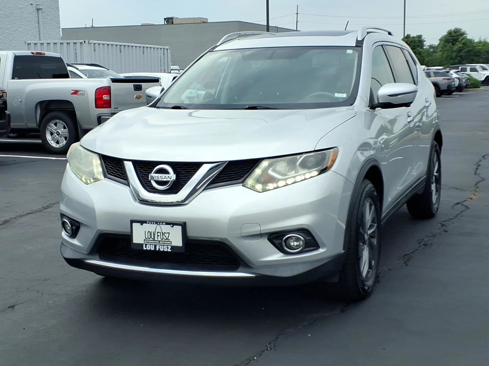 Used 2016 Nissan Rogue SL with VIN 5N1AT2MT0GC802533 for sale in O'Fallon, MO