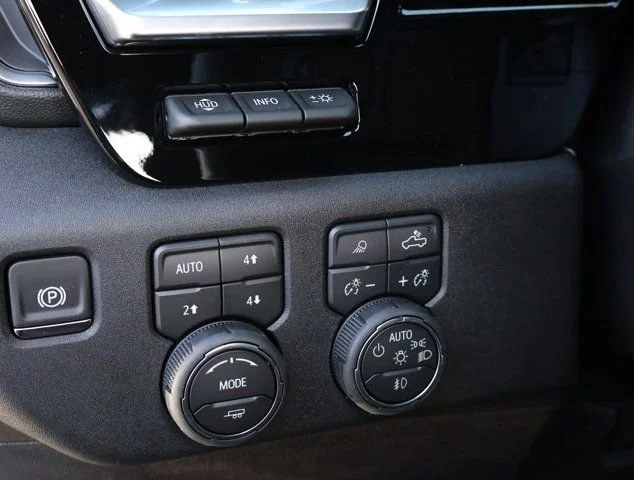 2026 Chevrolet Silverado 2500 HD High Country - Photo 13