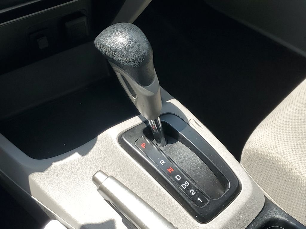 Used 2012 Gray Honda LX image 27