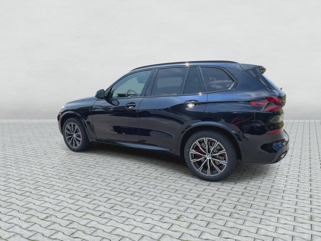 New 2026 Carbon Black Metallic BMW xDrive50e image 6