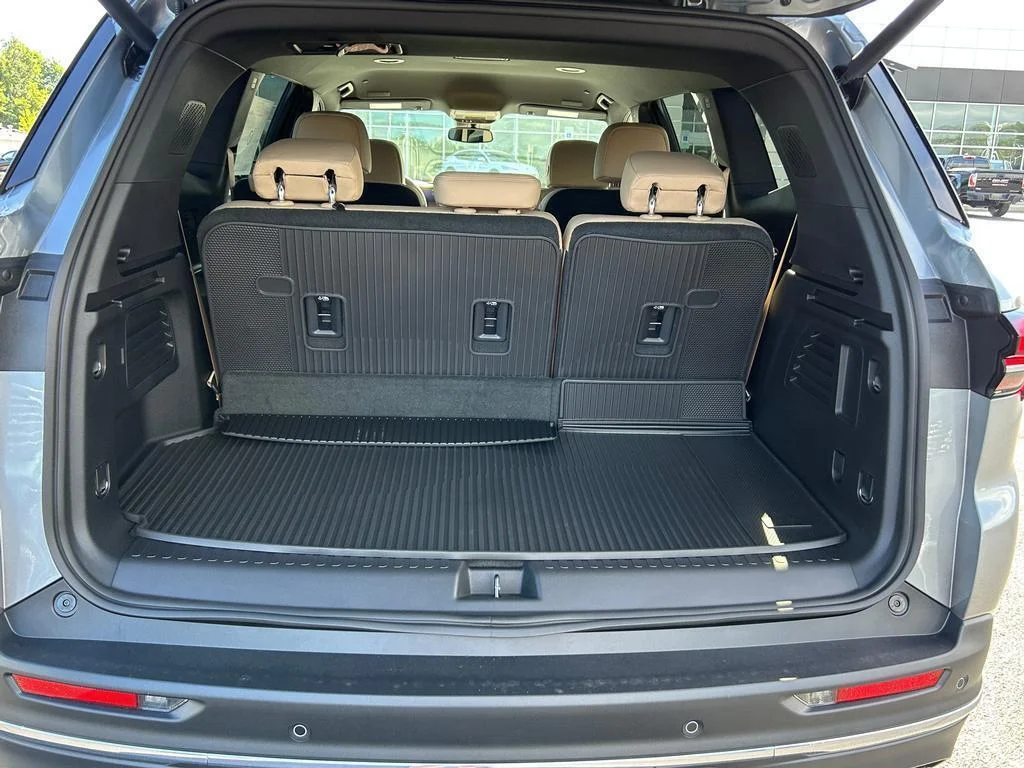 2026 Buick Enclave Preferred - Photo 15