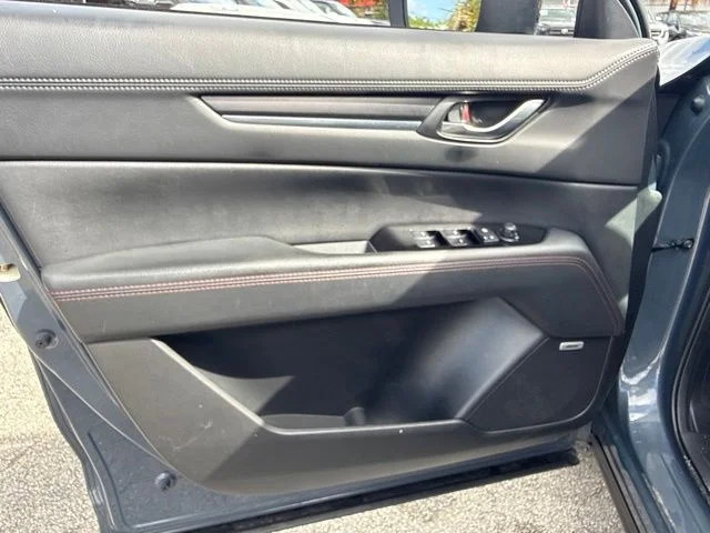 Used 2024 Gray Mazda 2.5 S Carbon Edition image 31