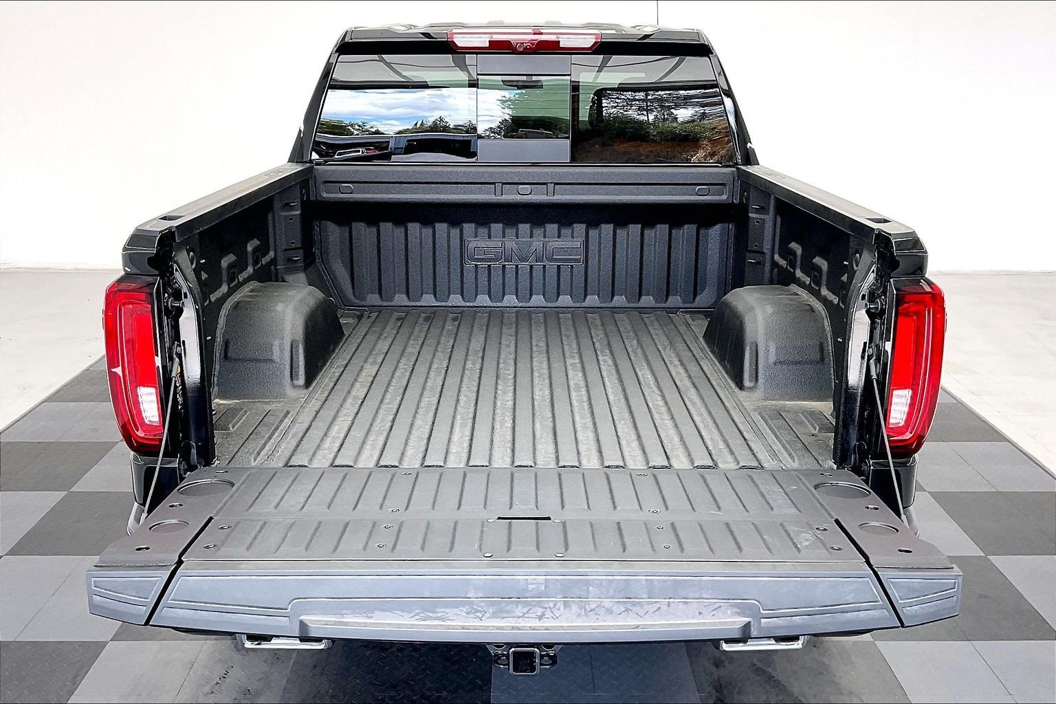 2026 GMC Sierra 1500 Denali - Photo 11