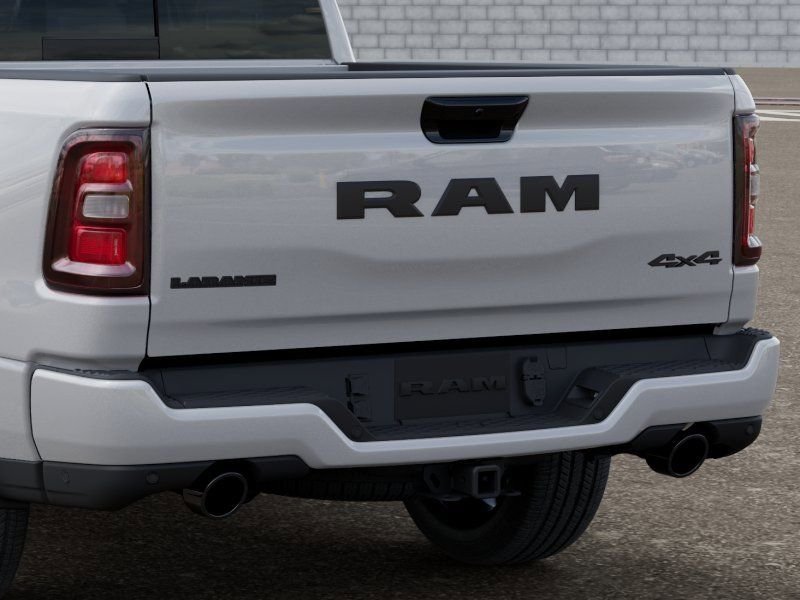 New 2026 Ivory White Tri-Coat Pearl-Coat Exterior Paint RAM Laramie image 13