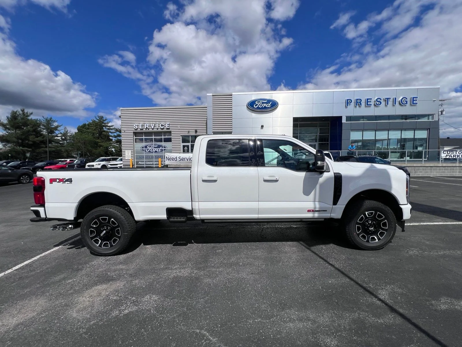 New 2026 Star White Metallic Tri-Coat Ford F-350® Platinum® image 8