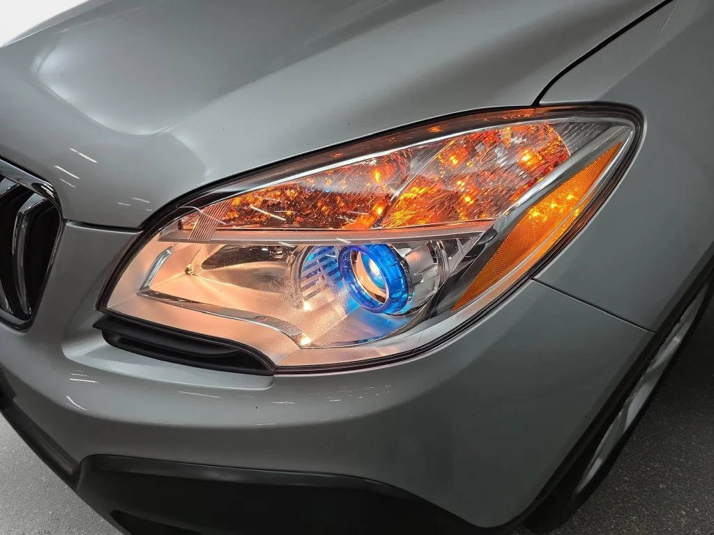 Used 2016 Silver Buick Base image 31