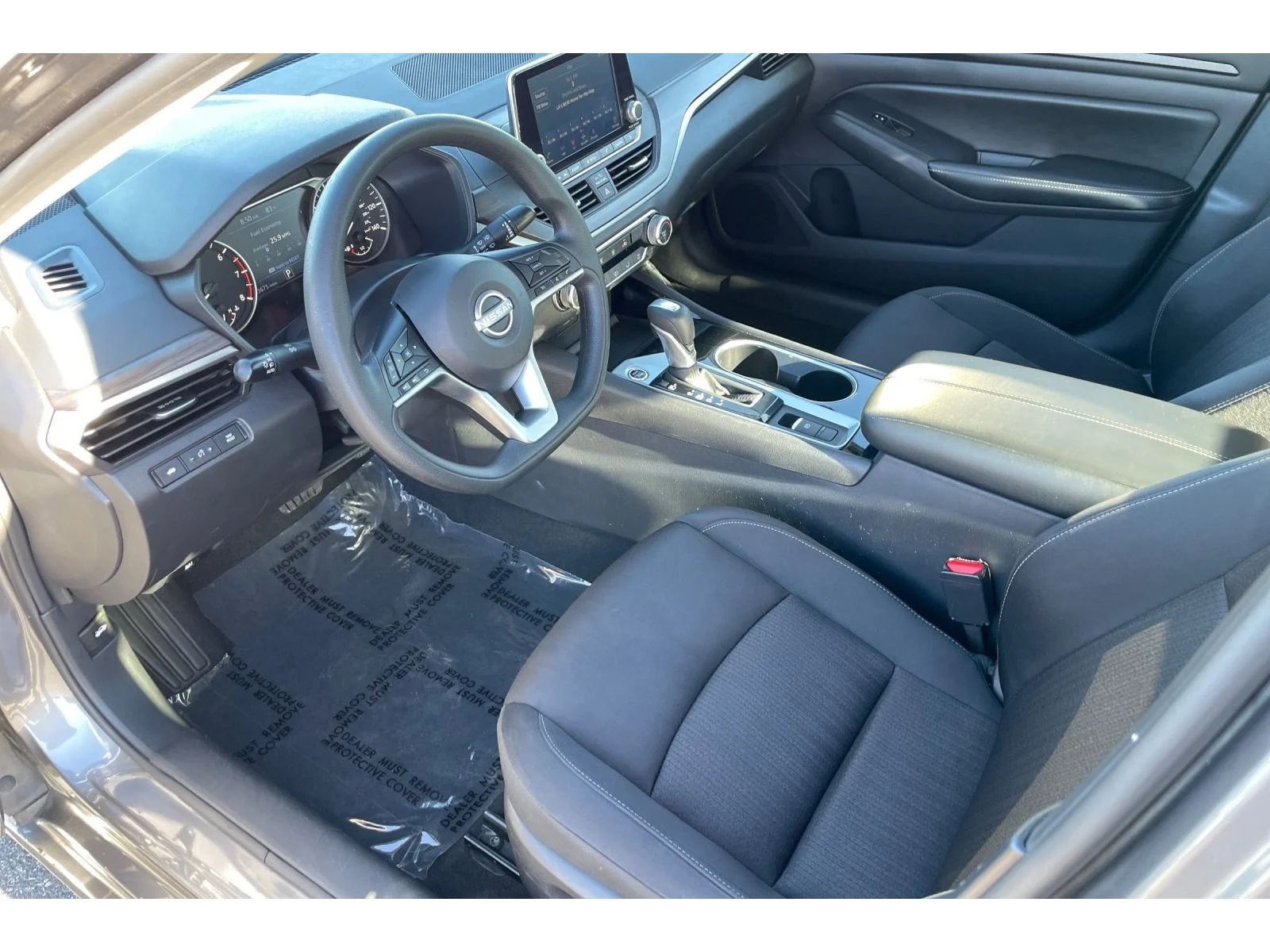 Used 2024 Gun Metallic Nissan 2.5 SV image 9