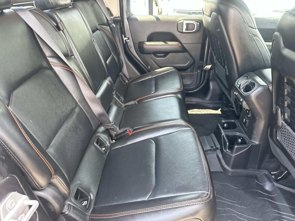 Used 2022 Gray Jeep Mojave image 14
