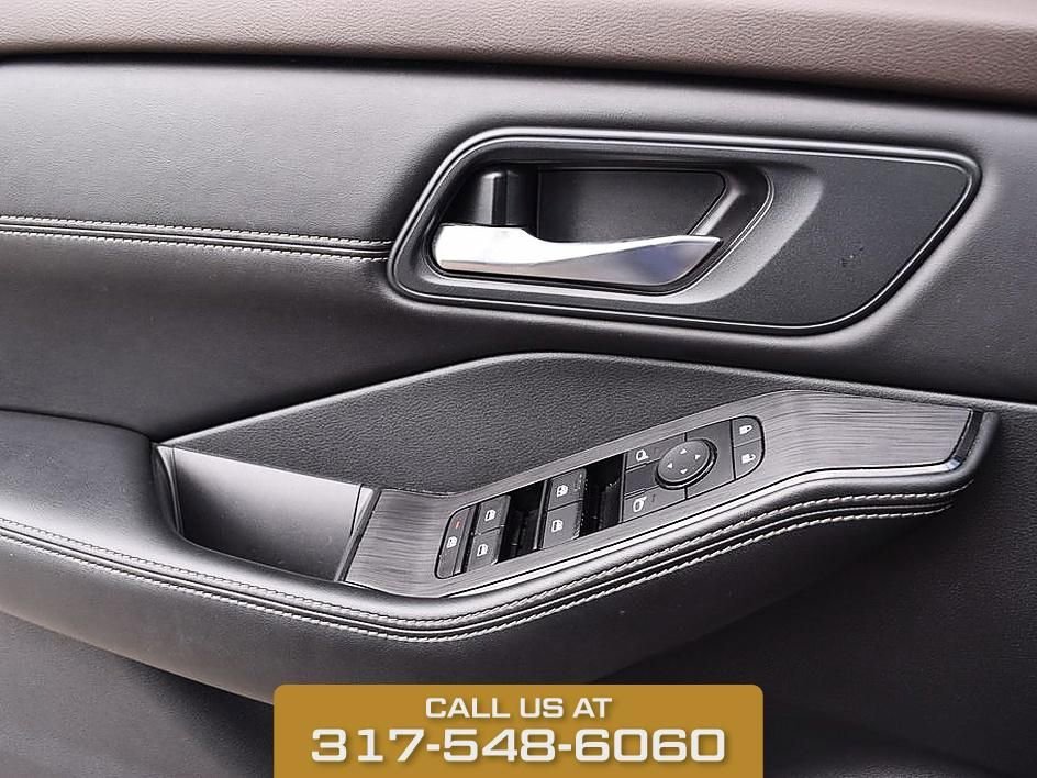 Used 2023 Boulder Gray Pear Nissan SV image 33