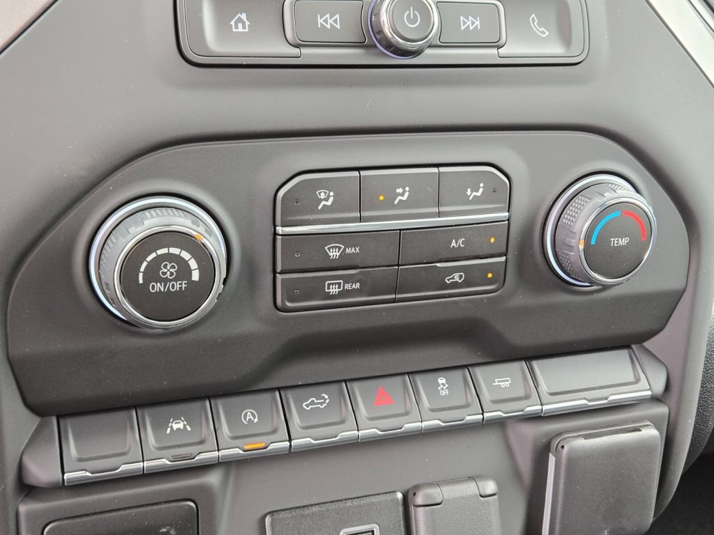 2026 Chevrolet Silverado 1500 Custom - Photo 13