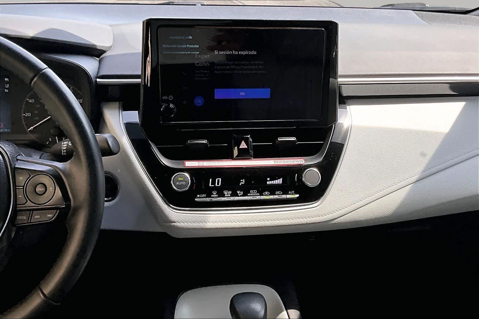 Used 2025 Wind Chill Pearl Toyota SE image 7