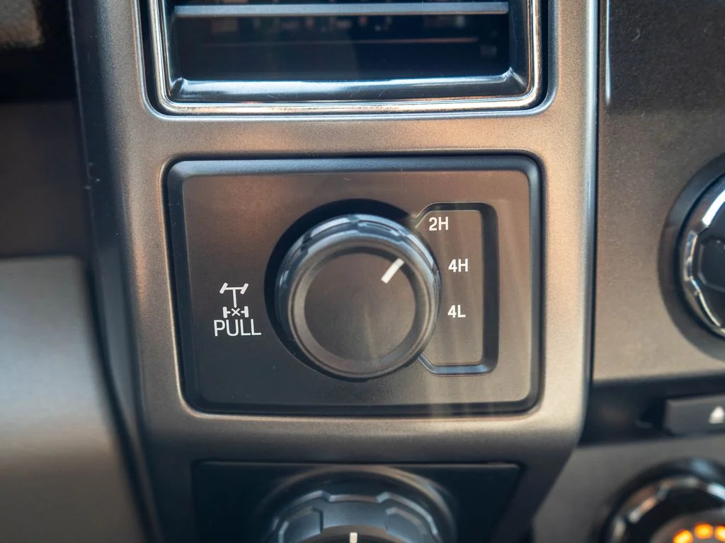 Used 2018 White Ford XLT image 21