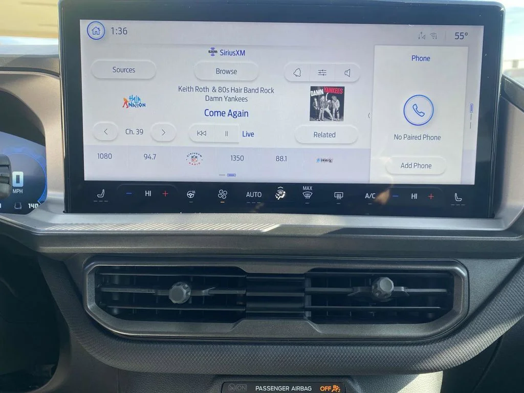 New 2025 Carbonized Gray Metallic Ford Badlands® image 18