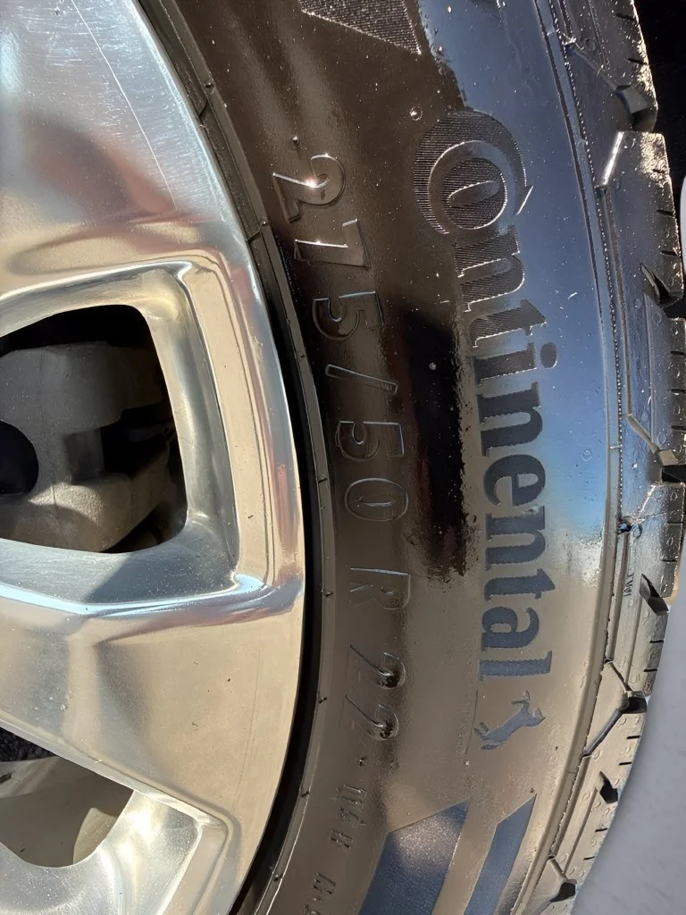 Used 2022 Black Chevrolet High Country image 37