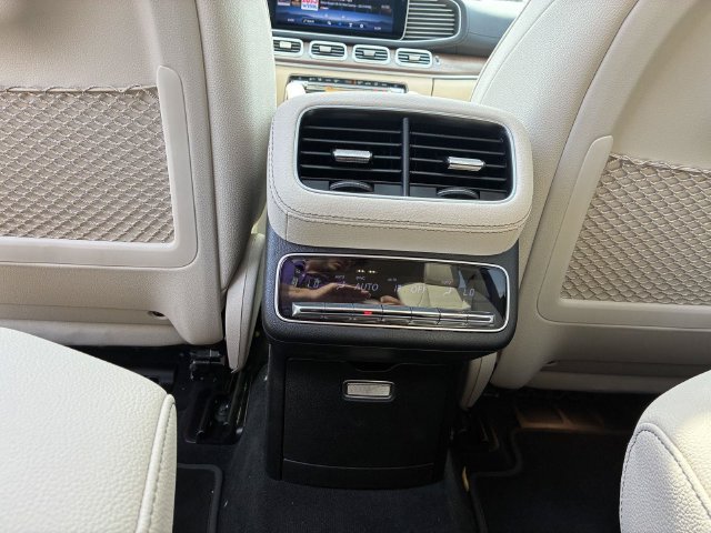 Certified Used 2026 Polar White Mercedes-Benz GLS 450 image 18