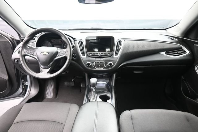 Used 2024 Gray Chevrolet LT image 24