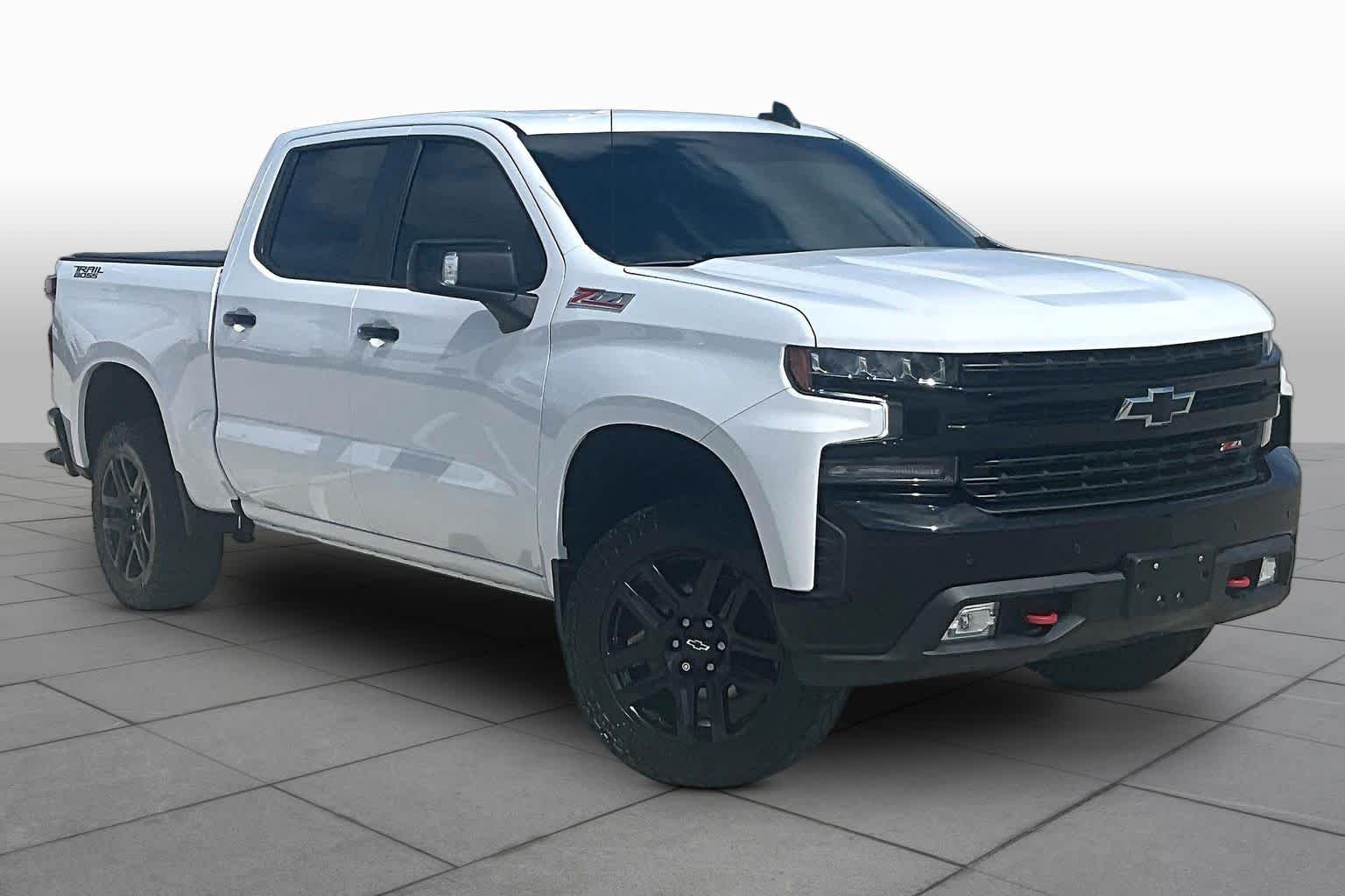 Used 2021 Summit White Chevrolet LT Trail Boss image 2